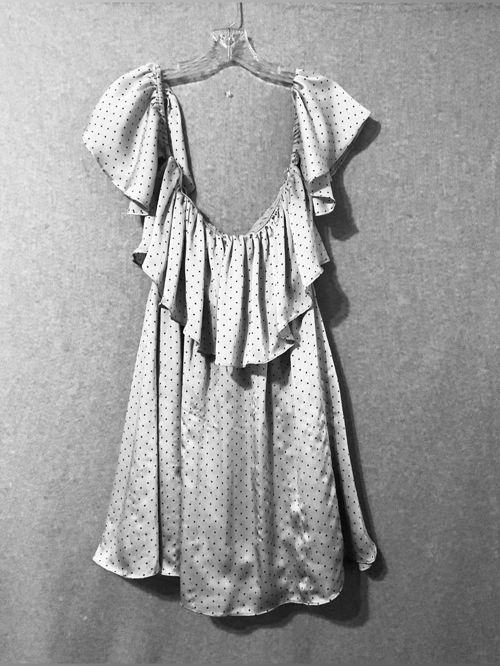 essue Metalic Gray with Black polka dot Ruffle sleeves mini dress Sz M
